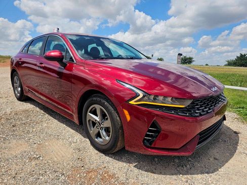 Used 2023 Kia K5 LXS FWD image 8
