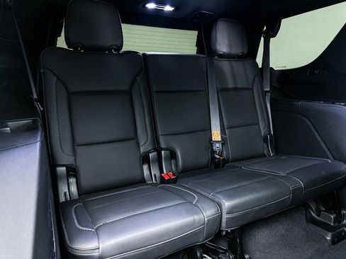 Used 2022 GMC Yukon Denali w/ Advanced Technology Package image 39