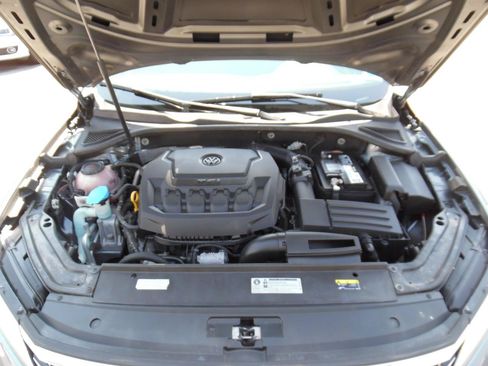 Used 2019 Volkswagen Passat 2.0T SE R-Line FWD image 26