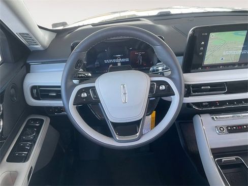 New 2025 Lincoln Aviator Reserve w/ Illumination Package image 12