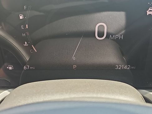 Certified 2025 Buick Encore GX Preferred AWD/4WD image 29