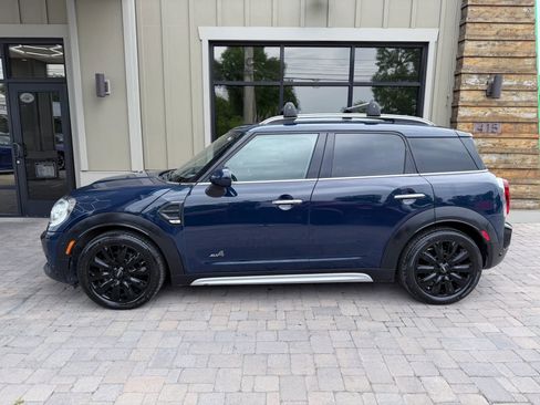 Used 2018 MINI Cooper Countryman ALL4 AWD/4WD image 3