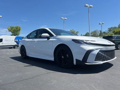 Used 2025 Toyota Camry SE