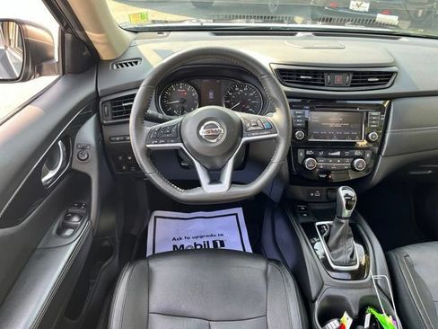 Used 2020 Nissan Rogue SL w/ Premium Package AWD/4WD image 24