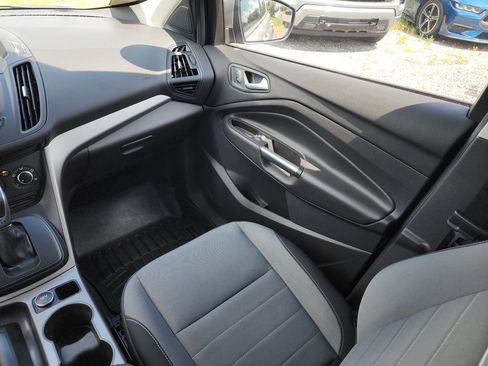 Used 2014 Ford Escape SE FWD image 21
