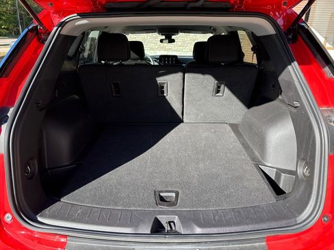 Used 2025 Chevrolet Blazer LT image 20