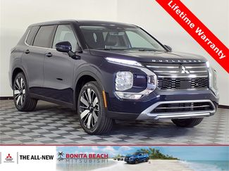 New 2025 Mitsubishi Outlander SE video 1