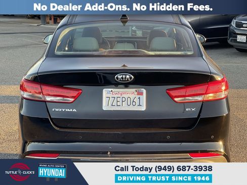 Used 2017 Kia Optima EX w/ Premium Package image 5