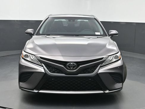 Used 2018 Toyota Camry XSE FWD image 37