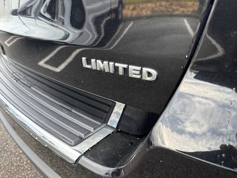 Used 2021 Jeep Grand Cherokee Limited w/ Luxury Group II AWD/4WD image 12