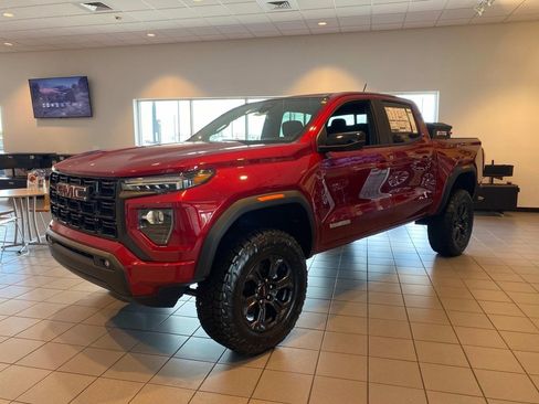 New 2025 GMC Canyon Elevation w/ Convenience Package image 31