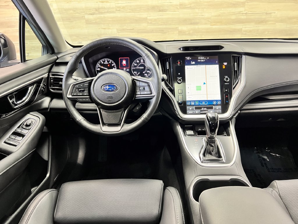 Used 2025 Subaru Outback Limited XT AWD/4WD image 2