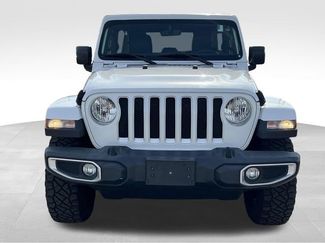 Used 2020 Jeep Wrangler Unlimited Sahara video 2