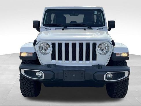 Used 2020 Jeep Wrangler Unlimited Sahara image 2