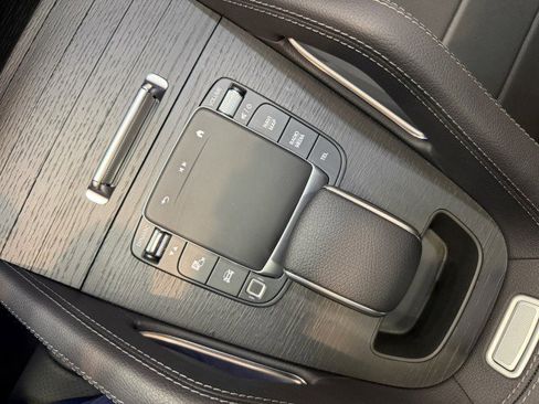 Certified 2025 Mercedes-Benz GLE 350 4MATIC image 14