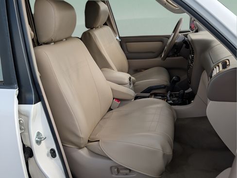 Used 1999 Toyota Land Cruiser AWD/4WD image 15
