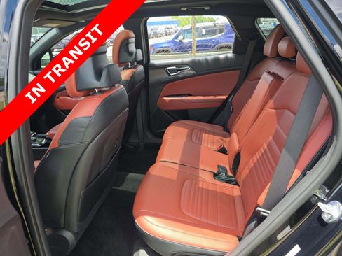 Used 2023 Kia Sportage SX AWD/4WD image 6