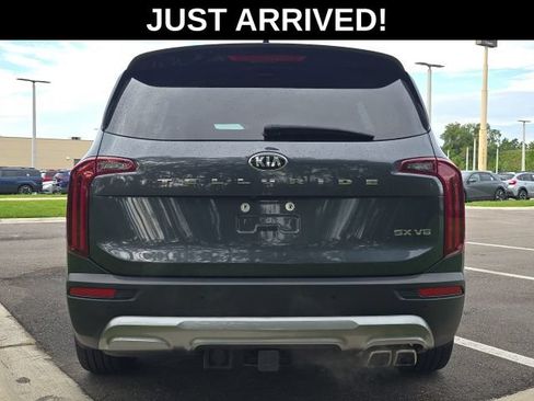 Used 2021 Kia Telluride SX w/ Towing Package FWD image 4
