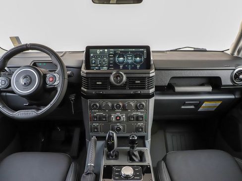 New 2025 INEOS Grenadier Fieldmaster Edition image 2