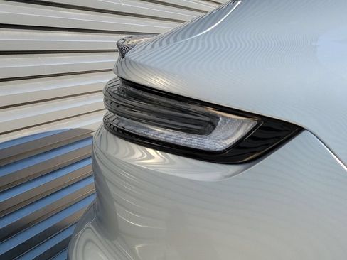 New 2026 Porsche Cayenne Coupe AWD/4WD image 16