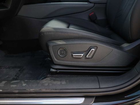New 2026 Audi Q3 quattro 2.0T AWD/4WD image 26