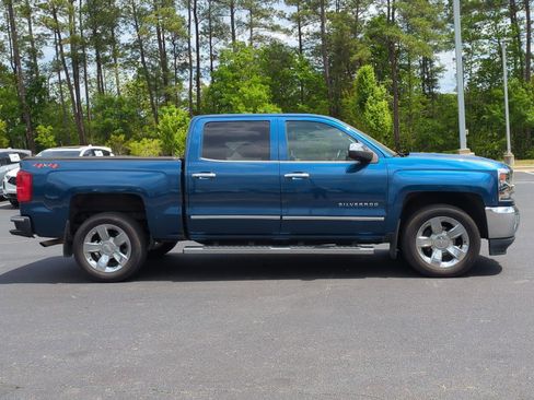 Used 2018 Chevrolet Silverado 1500 LTZ w/ Sport Package image 11