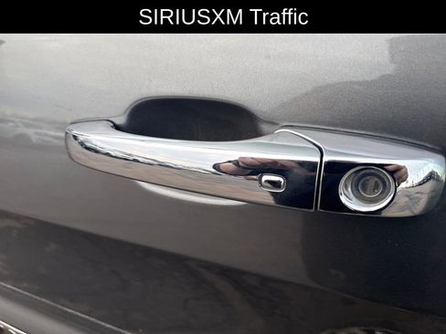 Used 2012 Jeep Grand Cherokee Limited image 10