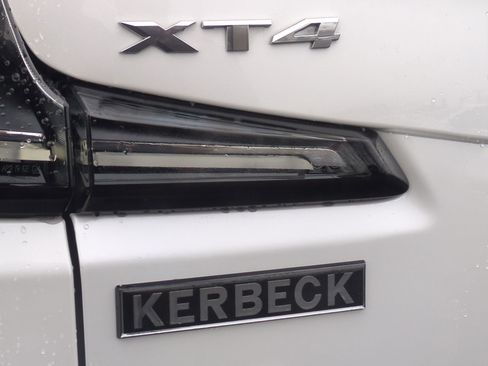 Certified 2025 Cadillac XT4 Sport image 33