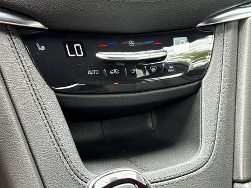 Used 2024 Cadillac XT5 Premium Luxury FWD image 20