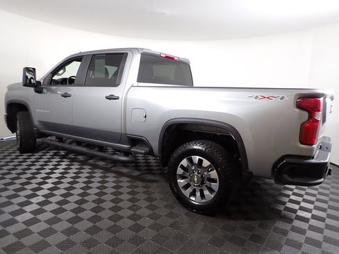 Used 2026 Chevrolet Silverado 2500 Custom w/ Custom Convenience Package AWD/4WD image 12