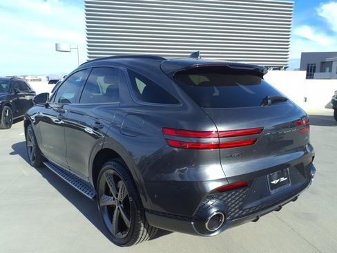 Certified 2024 Genesis GV70 3.5T Sport w/ Sport Advanced Package AWD/4WD image 4