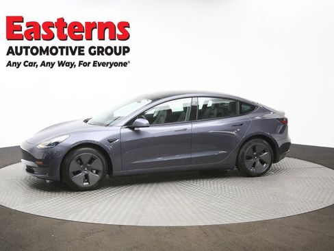 Used 2023 Tesla Model 3 Standard Range image 55