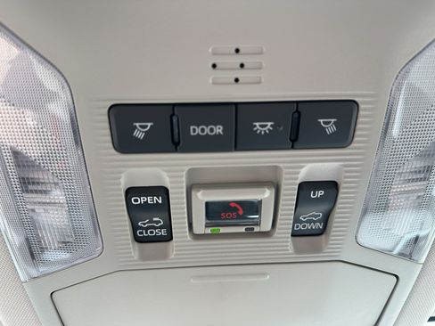 Used 2025 Toyota RAV4 XLE Premium w/ Weather Package AWD/4WD image 25