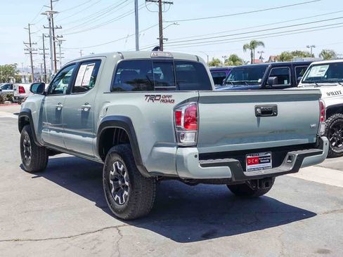 Used 2023 Toyota Tacoma TRD Off-Road w/ Technology Package RWD image 6