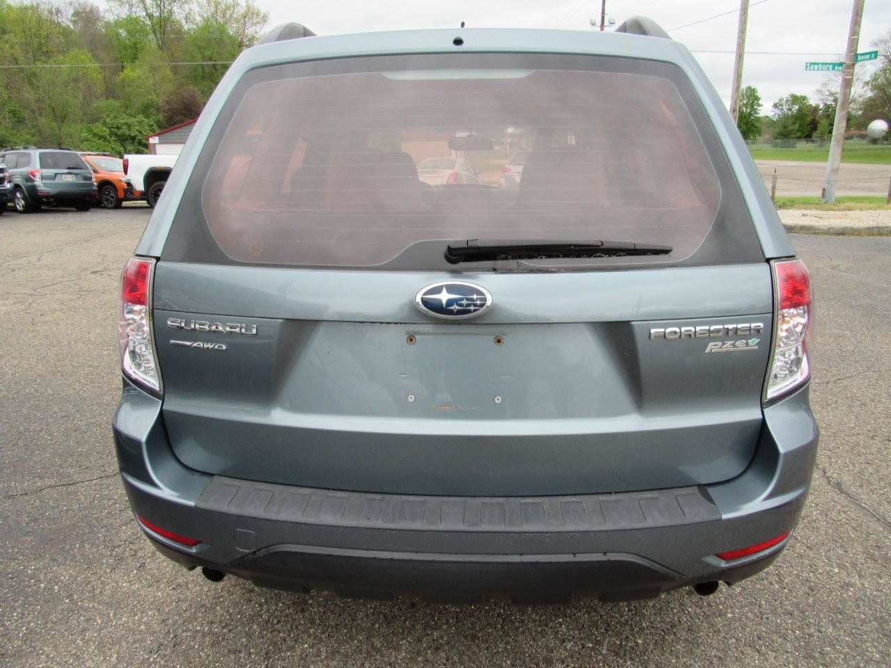 Used 2012 Subaru Forester 2.5X w/ Popular Pkg 3 AWD/4WD image 5