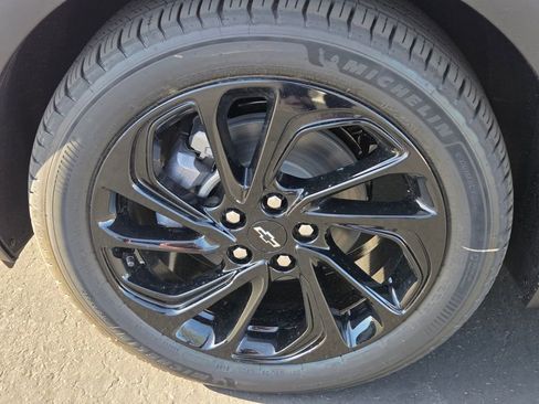 New 2027 Chevrolet Bolt RS FWD image 5