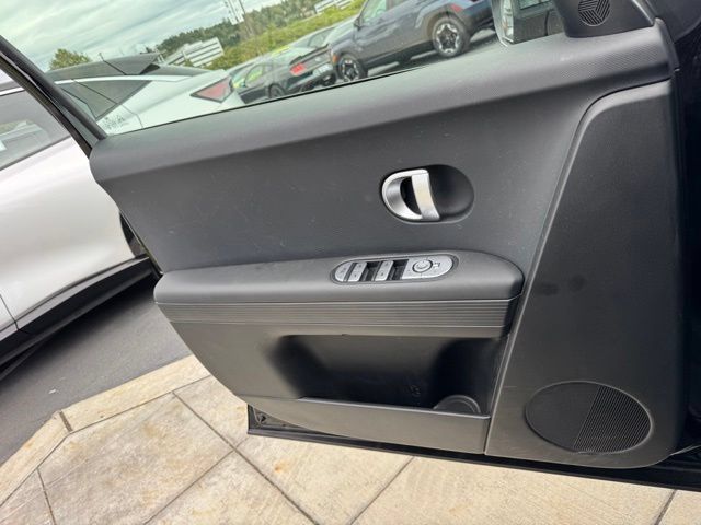 Certified 2024 Hyundai Ioniq 5 SE AWD/4WD image 19