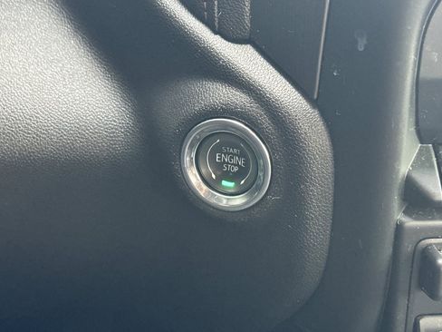 Used 2019 GMC Sierra 1500 AT4 w/ AT4 Premium Package image 22