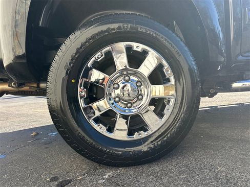 Used 2012 GMC Canyon SLE image 18