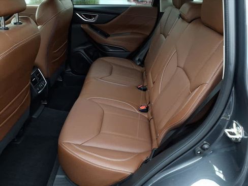 Used 2020 Subaru Forester Touring image 28
