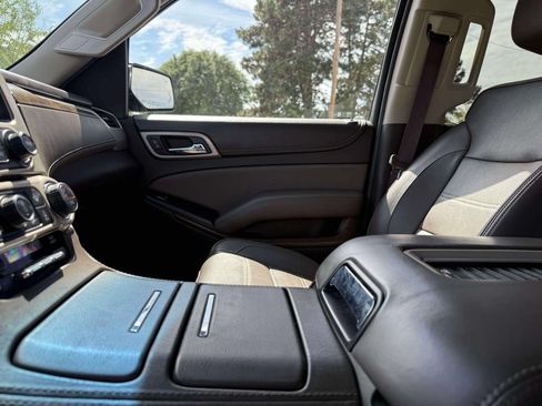 Used 2018 GMC Yukon XL Denali w/ Denali Ultimate Package AWD/4WD image 29
