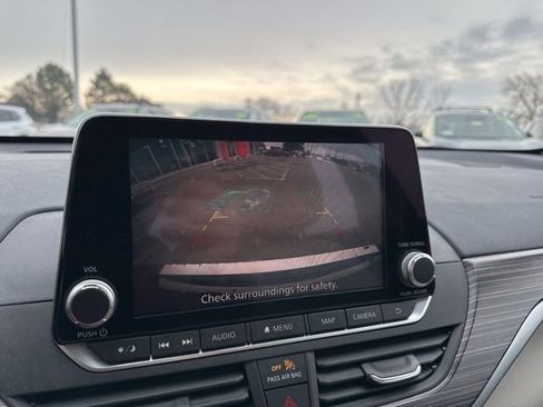 Certified 2021 Nissan Altima 2.5 SL image 13