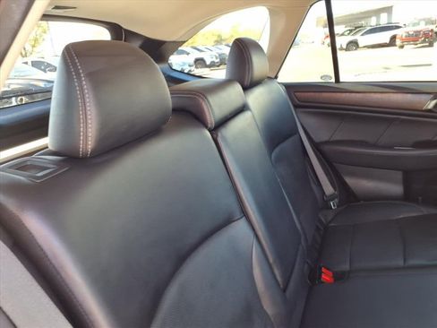Used 2018 Subaru Outback 2.5i Limited image 21