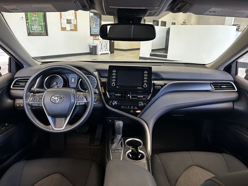 Used 2023 Toyota Camry LE image 10
