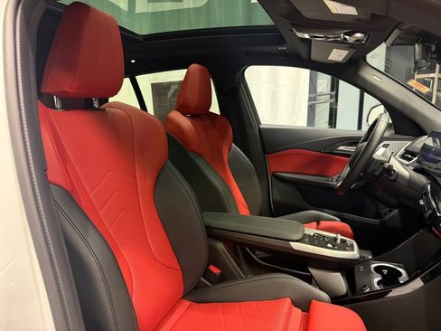 Certified 2025 BMW X2 xDrive28i image 27