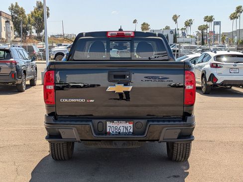 Used 2019 Chevrolet Colorado Z71 image 3