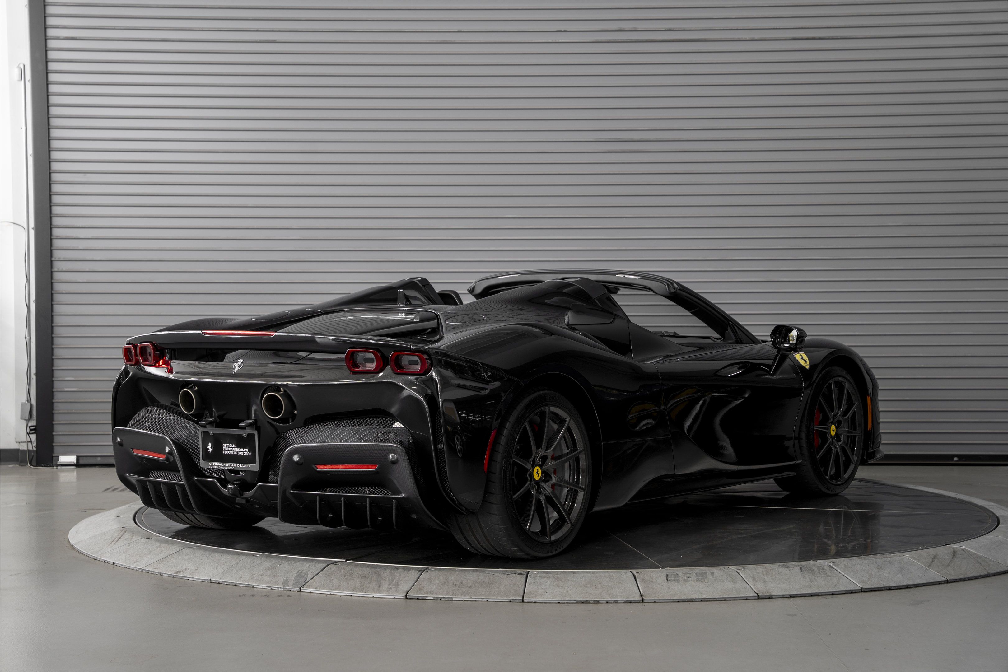 Used 2024 Ferrari SF90 Spider AWD/4WD image 5