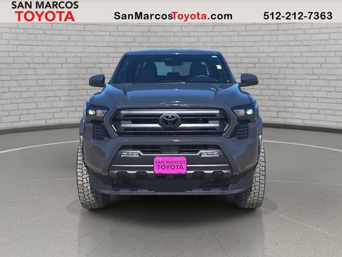 Used 2025 Toyota Tacoma SR5 image 2
