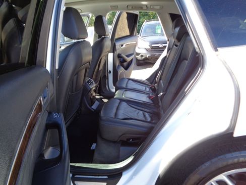 Used 2016 Audi Q5 2.0T Premium Plus w/ Technology Package image 15