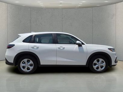 Used 2025 Honda HR-V LX